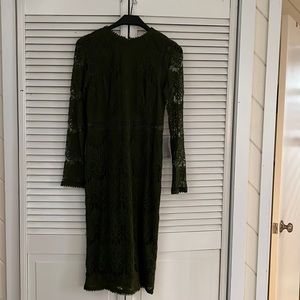 Love X Design semi formal dress size M, never worn. New with tags